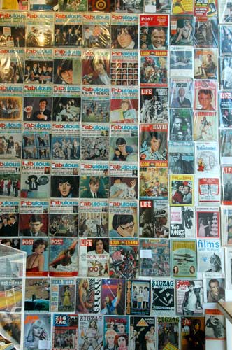Rock & Roll Public Library: preparing the exhibition